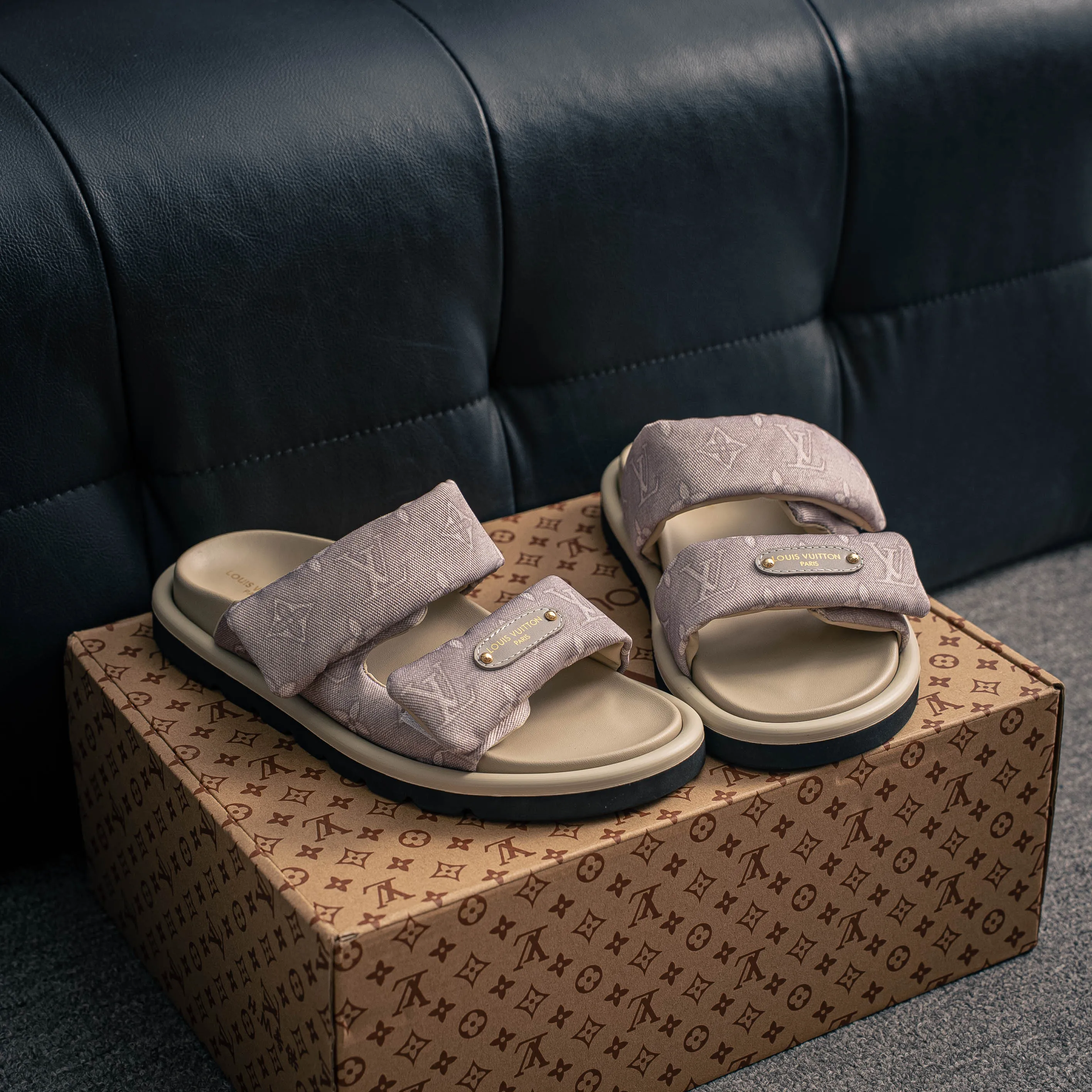 # LOUIS VUITTON ｜ 2026ss /Takashi Murakami x LOUIS VUITTON Sandals 。